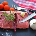 Fleischzartmacher verwenden, um das FLeisch weicher zu machen